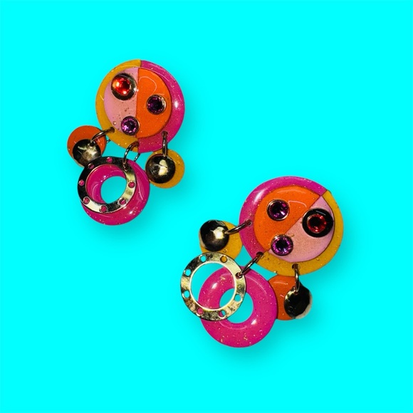 MAM VINTAGE 80’s CLIP EARRINGS PINK YELLOW AND ORANGE WITH CRYSTAL GOLD ACCENTS - Picture 3 of 10